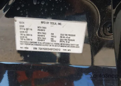2025 Tesla Model Y Long Range Dual Motor Rear-Wheel Drive from USA, damaged, VIN 7SAYGDED4SF234313